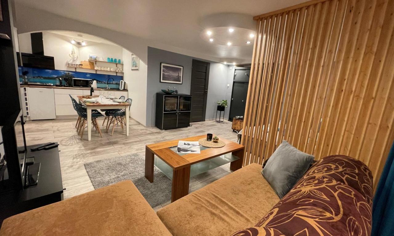 Apartamenty Pod Uwalonym Debem Jezow Sudecki Exterior foto
