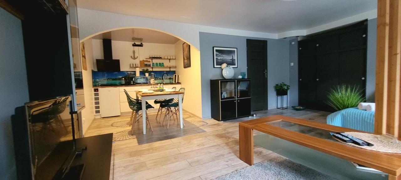 Apartamenty Pod Uwalonym Debem Jezow Sudecki Exterior foto